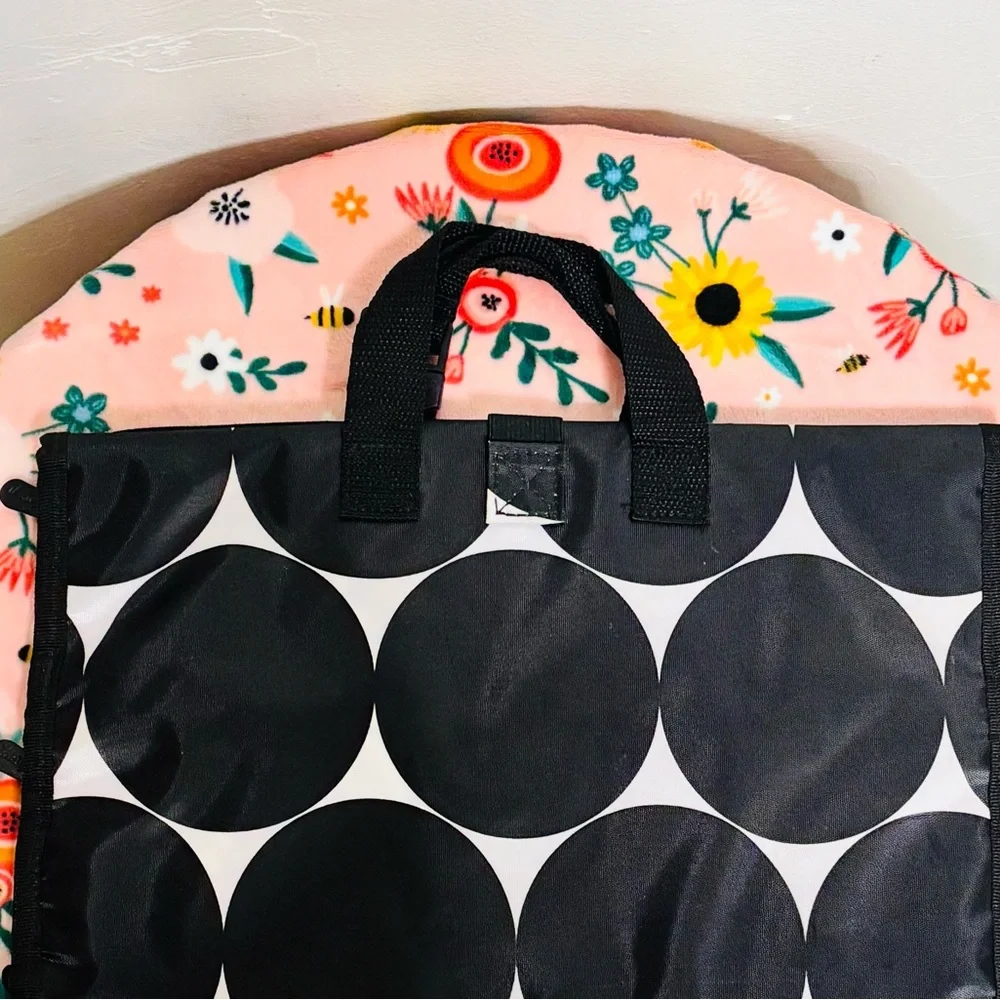 Thirty One Big Dot Organizer Fold & Hang Travel Make-Up Jewelry - Picture 5 of 5